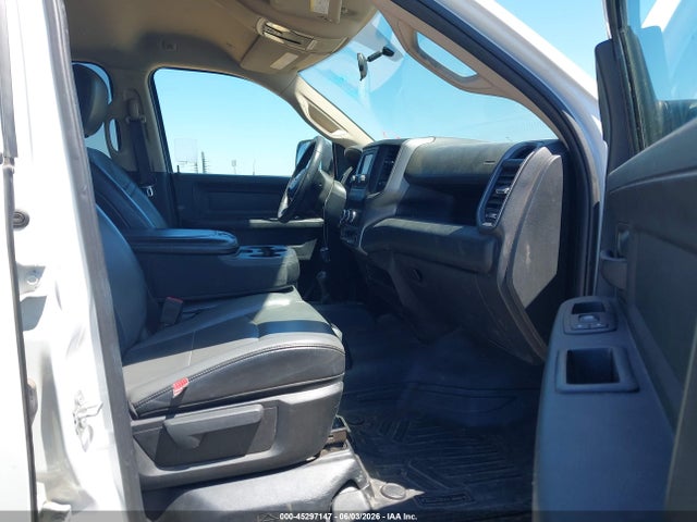 Ram 2500 Tradesman  4x4 6'4 Box