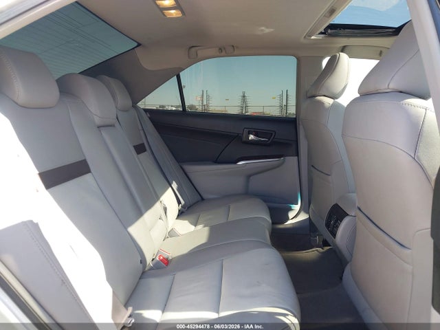 Toyota Camry Xle V6