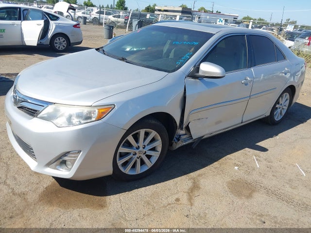 Toyota Camry Xle V6