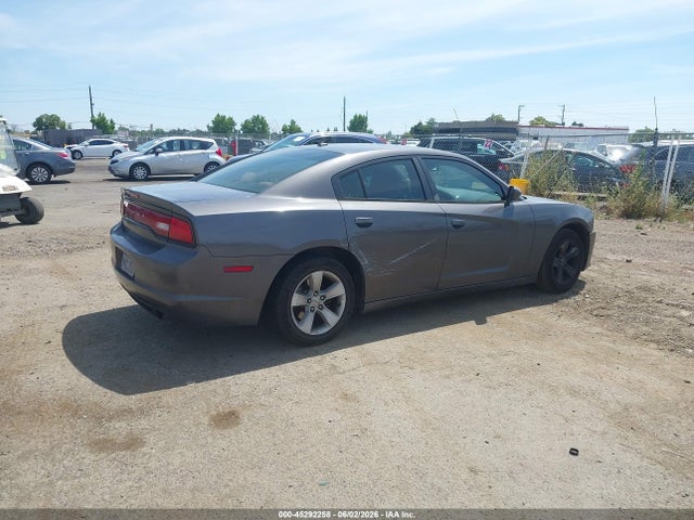 Dodge Charger Se