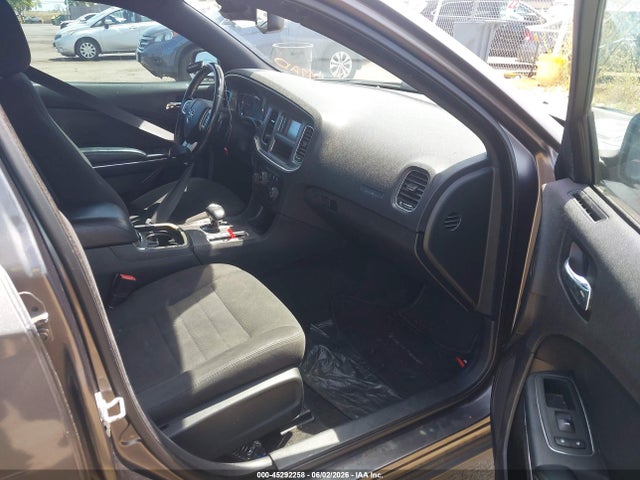 Dodge Charger Se