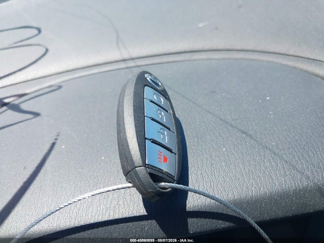 Nissan Pathfinder Sv 4wd