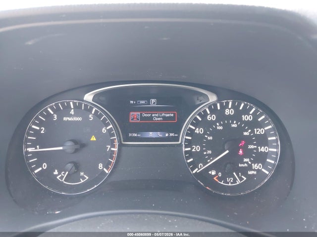 Nissan Pathfinder Sv 4wd