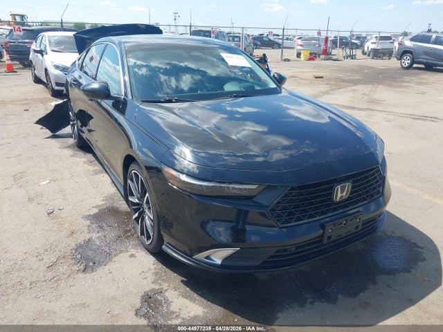 Salvage Honda Accord Image