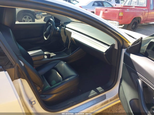 Tesla Model 3 Long Range Dual Motor All-wheel Drive