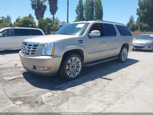 Cadillac Escalade Standard