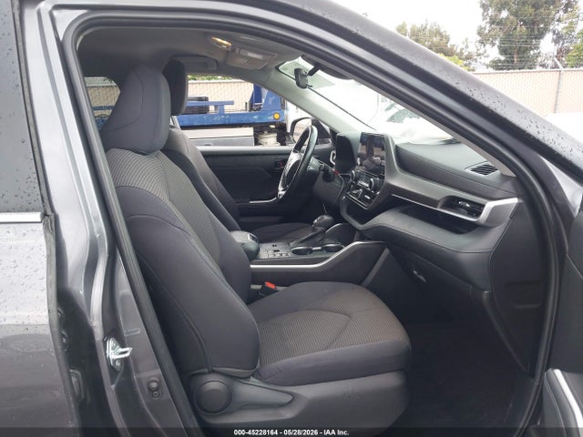 Toyota Highlander Le