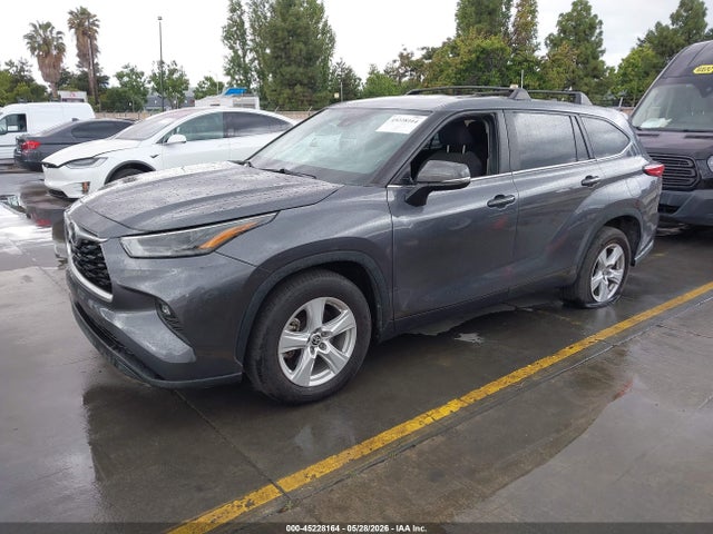 Toyota Highlander Le