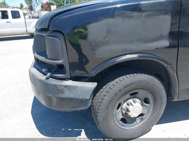 Chevrolet Express Work Van