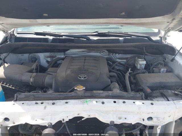 Toyota Tundra Limited 5.7l V8