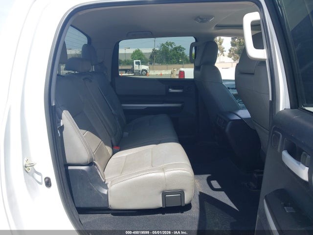 Toyota Tundra Limited 5.7l V8