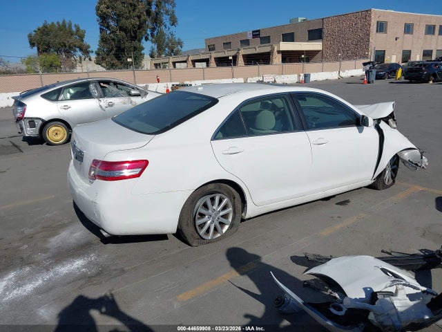 Toyota Camry Xle
