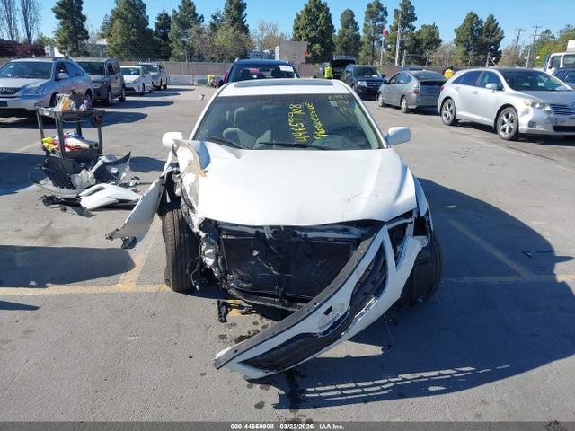 Toyota Camry Xle