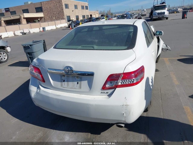 Toyota Camry Xle