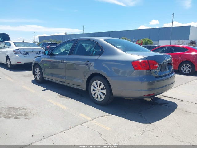 Volkswagen Jetta 2.0l S