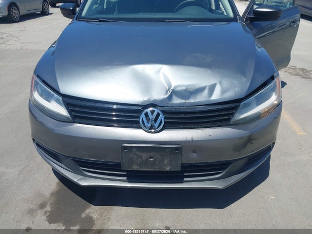 Volkswagen Jetta 2.0l S