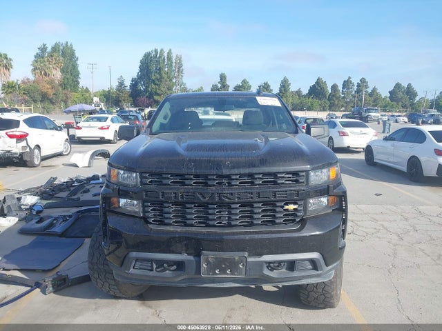 Chevrolet Silverado 1500 Custom