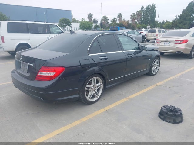 Mercedes-Benz C-Class Sport
