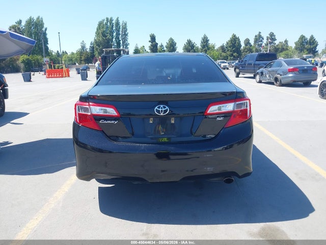 Toyota Camry Se