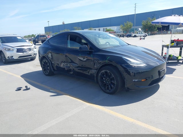 Salvage Tesla Model Y Image