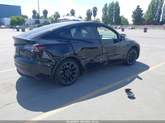 Tesla Model Y Long Range Dual Motor All-wheel Drive