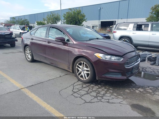 Salvage Ford Fusion Image