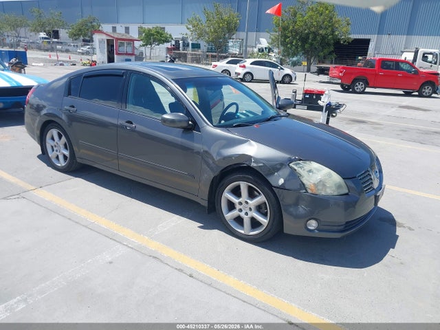 Salvage Nissan Maxima Image