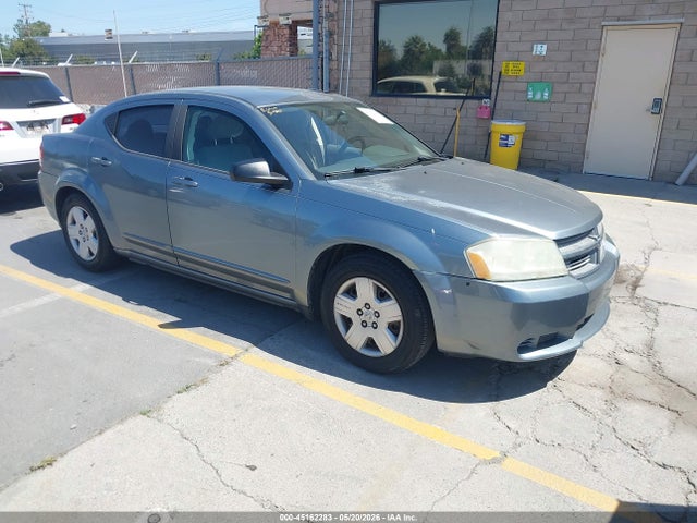 Salvage Dodge Avenger Image