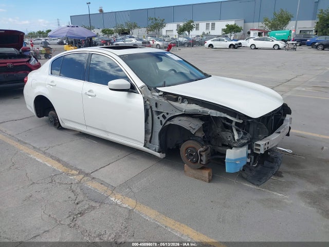 Salvage INFINITI G37 Image