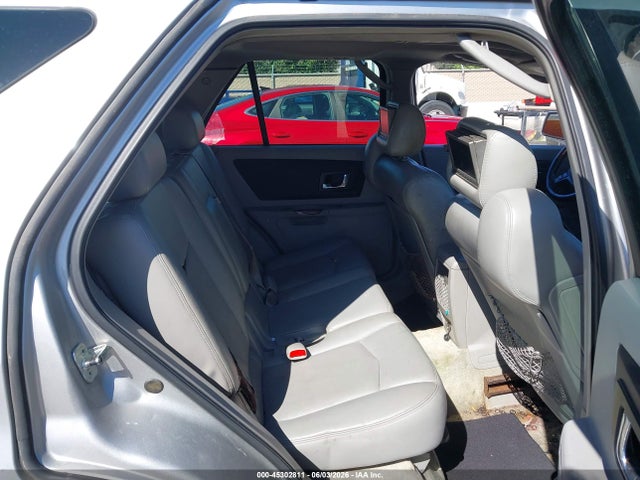 Cadillac SRX V8
