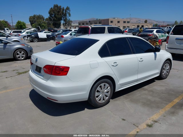 Volkswagen Jetta 2.0l S