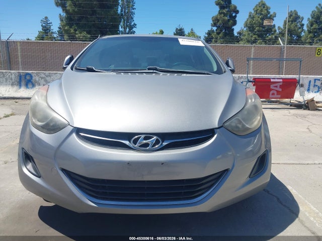 Hyundai ELANTRA Gls