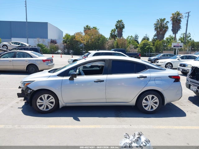 Nissan Versa S Xtronic Cvt
