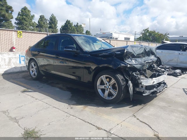 Salvage BMW 3 Series Image