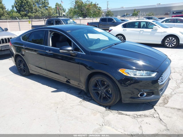 Salvage Ford Fusion Image