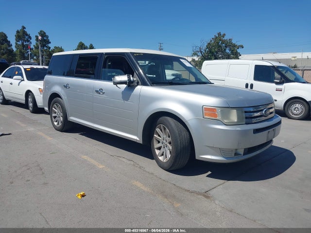 Salvage Ford Flex Image