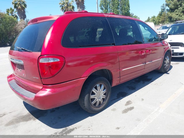 Chrysler Town & Country Limited