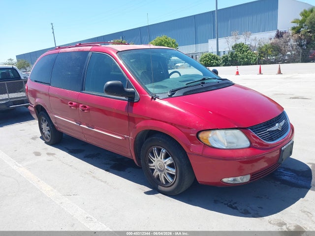 Salvage Chrysler Town & Country Image