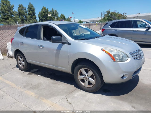 Salvage Nissan Rogue Image
