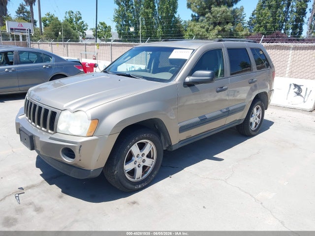 Jeep Grand Cherokee Laredo