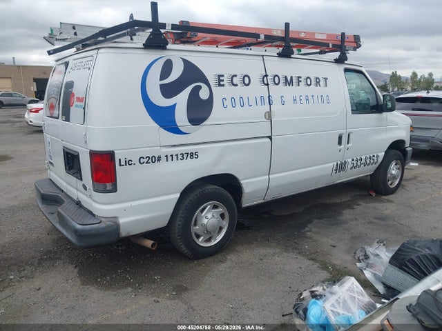 Ford E-150 Commercial