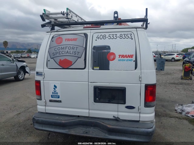Ford E-150 Commercial