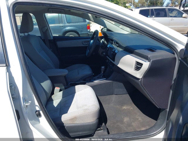 Toyota Corolla Le