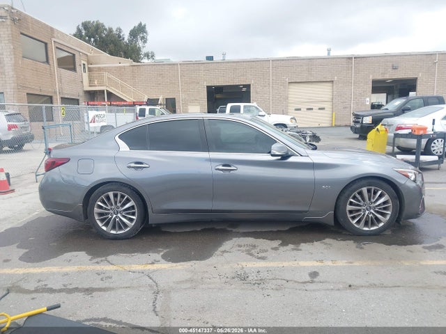 INFINITI Q50 3.0t Luxe