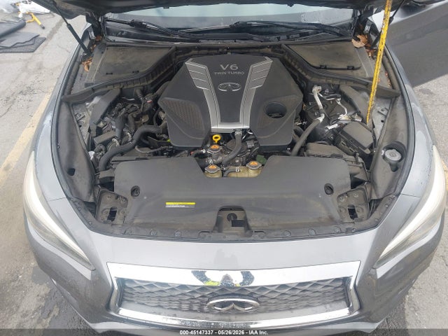 INFINITI Q50 3.0t Luxe