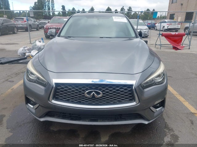 INFINITI Q50 3.0t Luxe