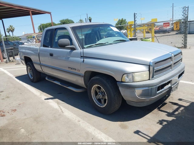 Salvage Dodge Ram 1500 Image