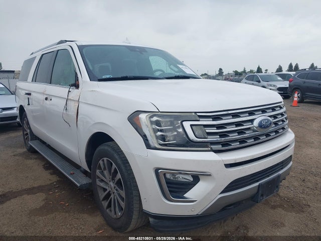 Salvage Ford Expedition Image