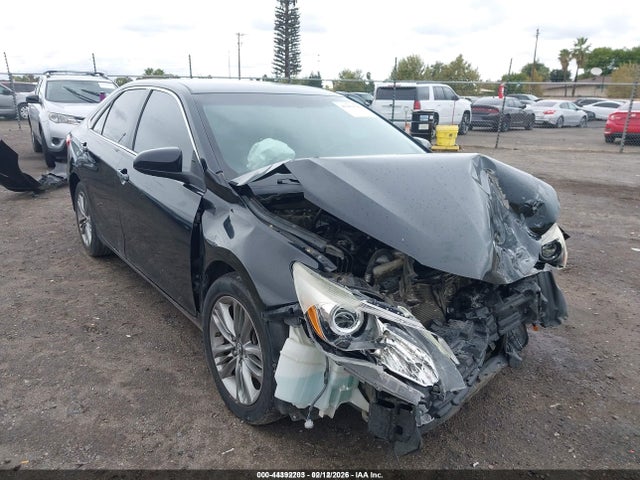 Salvage Toyota Camry Image