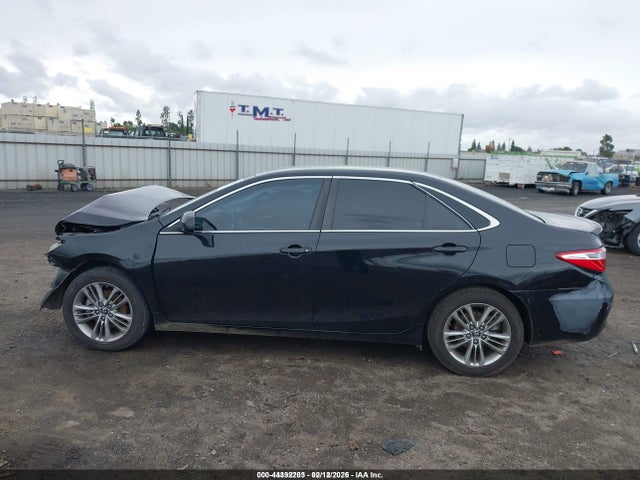 Toyota Camry Se